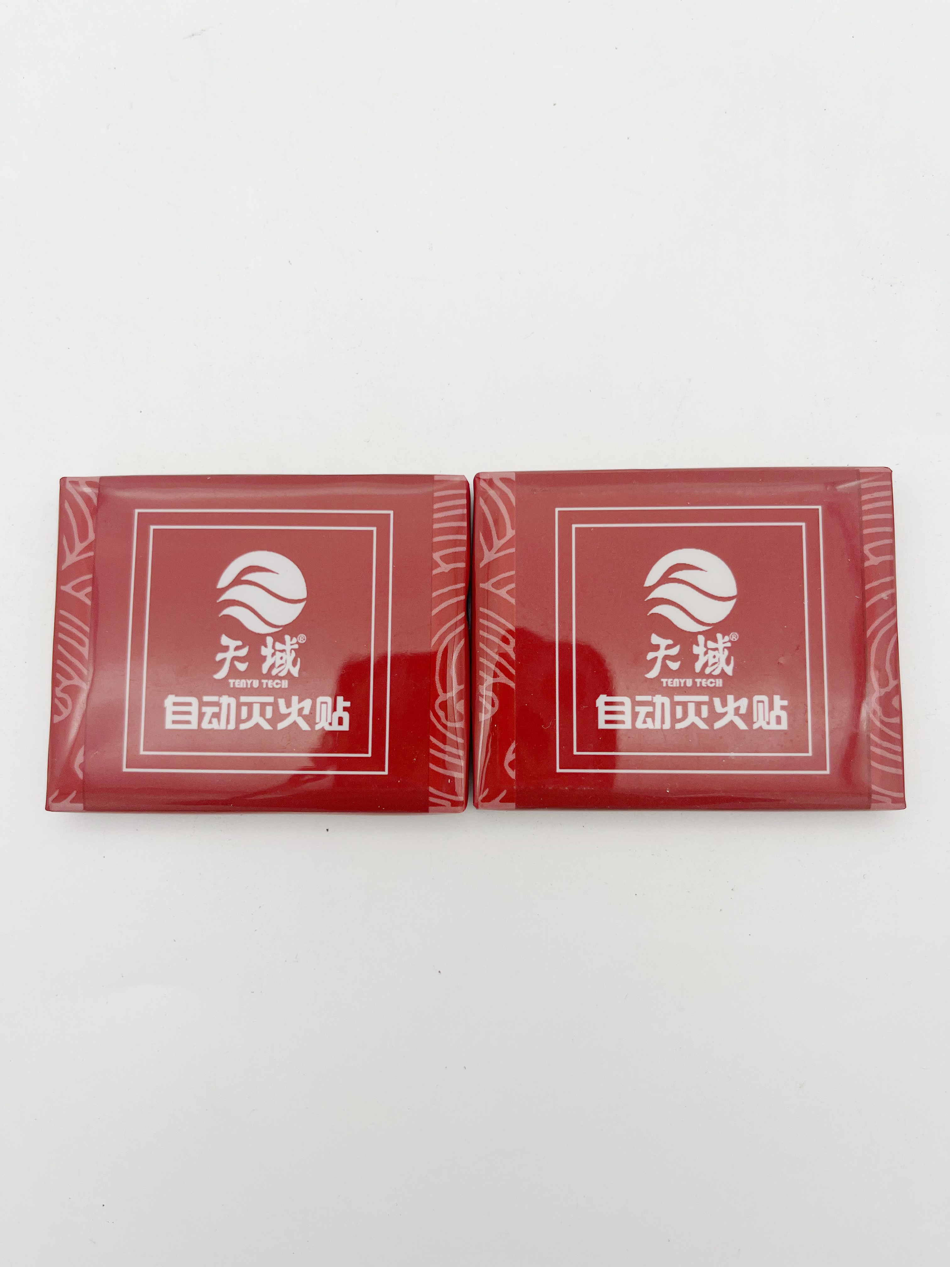 Aerozol materialları ilə stiker tipli avtomatik yanğıns&ouml;nd&uuml;rmə cihazı - yanğının tez s&ouml;nd&uuml;r&uuml;lməsi &uuml;&ccedil;&uuml;n ani aktivləşdirmə